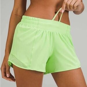 lululemon Hotty Hot low rise short 4”